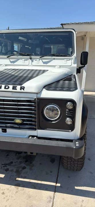 1989 Land Rover Defender 110 - Image 4 of 13