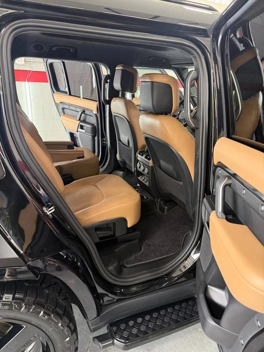 2025 Land Rover Defender L663 - Image 7 of 9