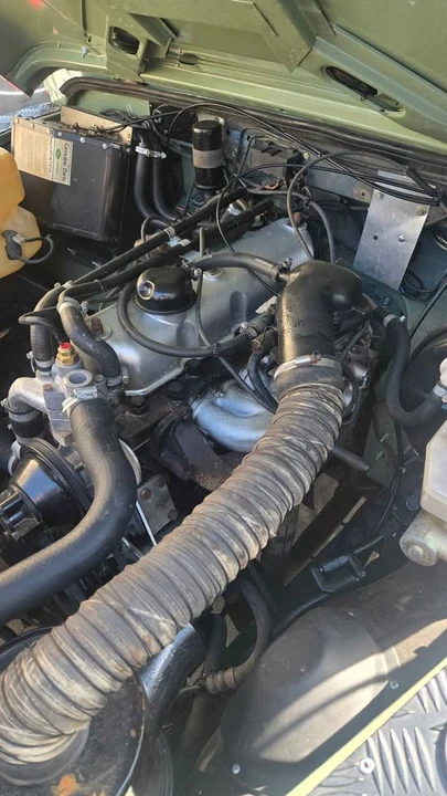 Parts & Memorabilia Engines - Image 6 of 7