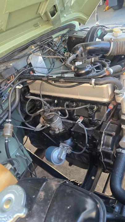 Parts & Memorabilia Engines - Image 5 of 7