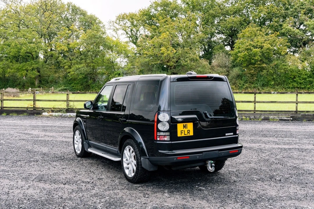 2016 Land Rover Discovery 4th Gen - Image 12 of 30