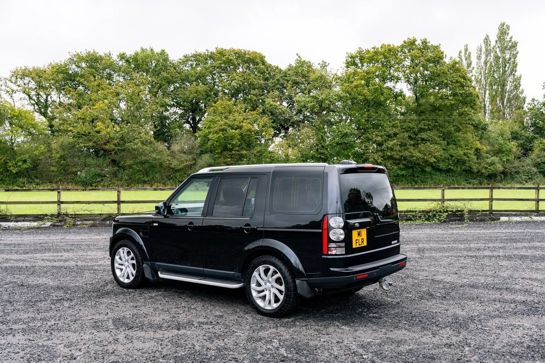 2016 Land Rover Discovery 4th Gen - Image 11 of 30