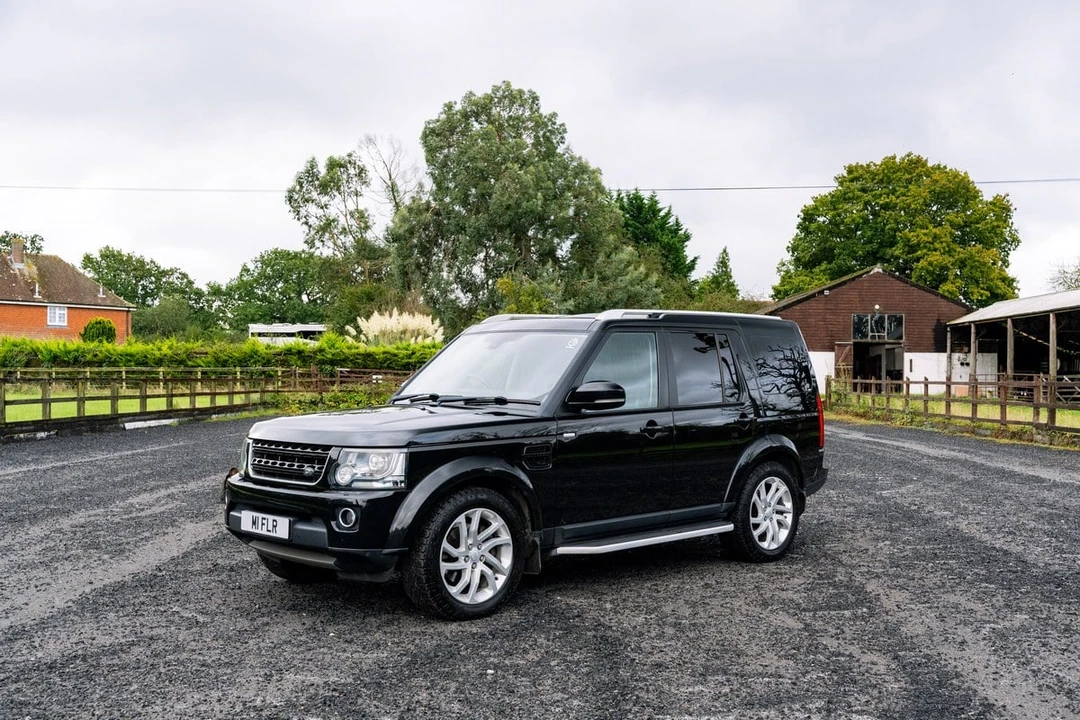 2016 Land Rover Discovery 4th Gen - Image 6 of 30