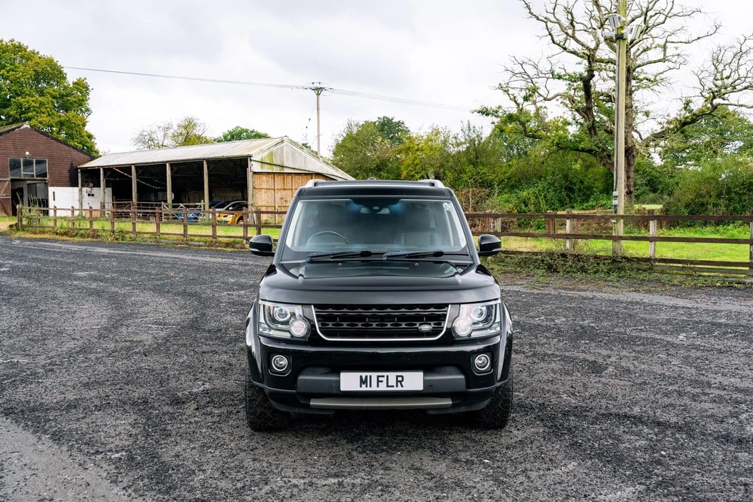 2016 Land Rover Discovery 4th Gen - Image 2 of 30