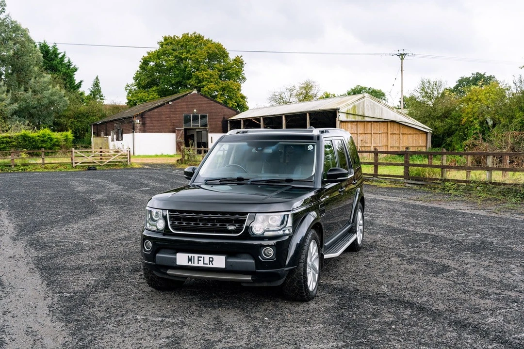 2016 Land Rover Discovery 4th Gen - Image 3 of 30