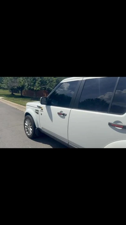 2013 Land Rover Discovery 4th Gen - Image 6 of 6