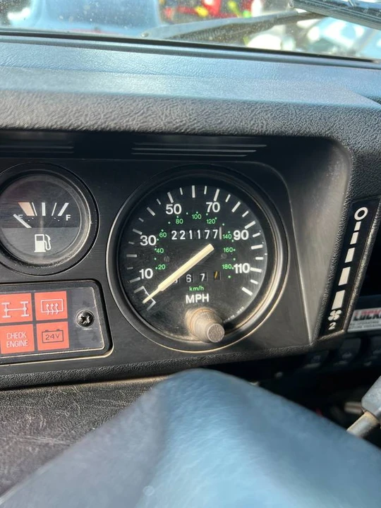 1994 Land Rover Defender 90 - Image 7 of 23