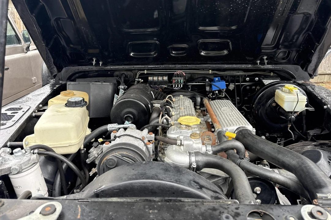 Land Rover Defender 110 - Image 6 of 8