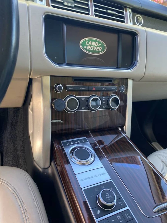 2016 Land Rover Range Rover L405 - Image 7 of 12