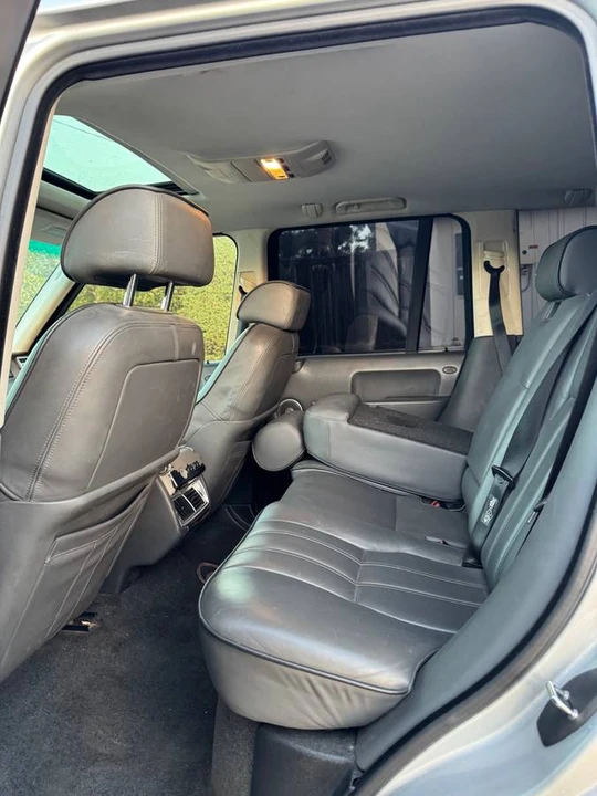 2008 Land Rover Range Rover L322 - Image 11 of 12