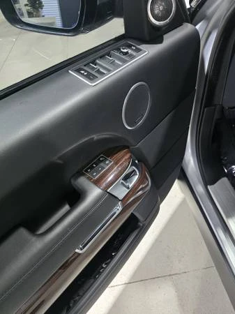 2014 Land Rover Range Rover L405 - Image 7 of 11