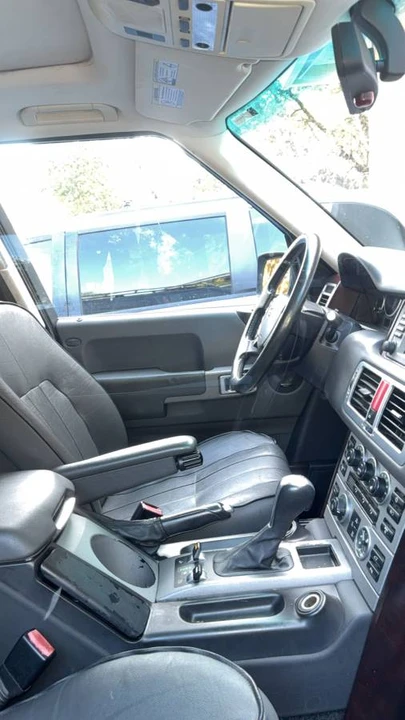 2004 Land Rover Range Rover L322 - Image 2 of 15
