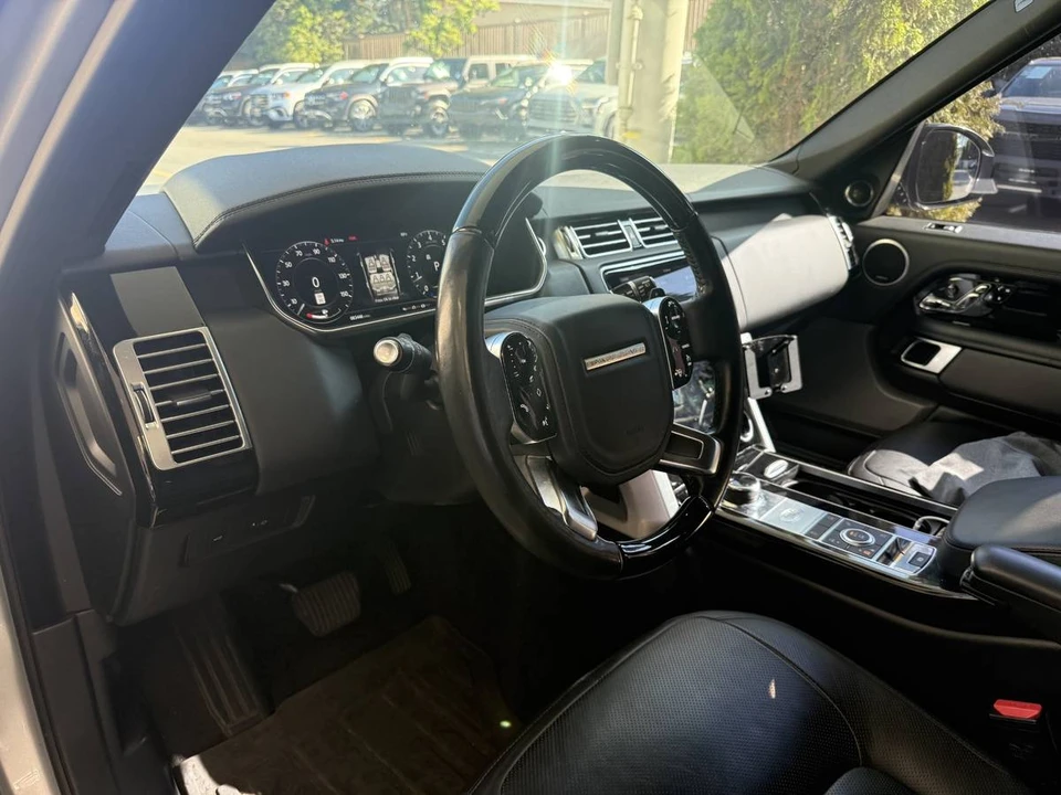 2018 Land Rover Range Rover L405 - Image 9 of 18