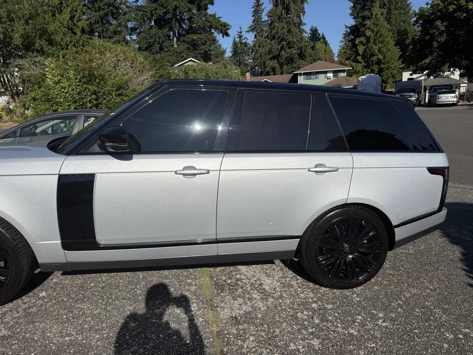 2018 Land Rover Range Rover L405 - Image 2 of 18