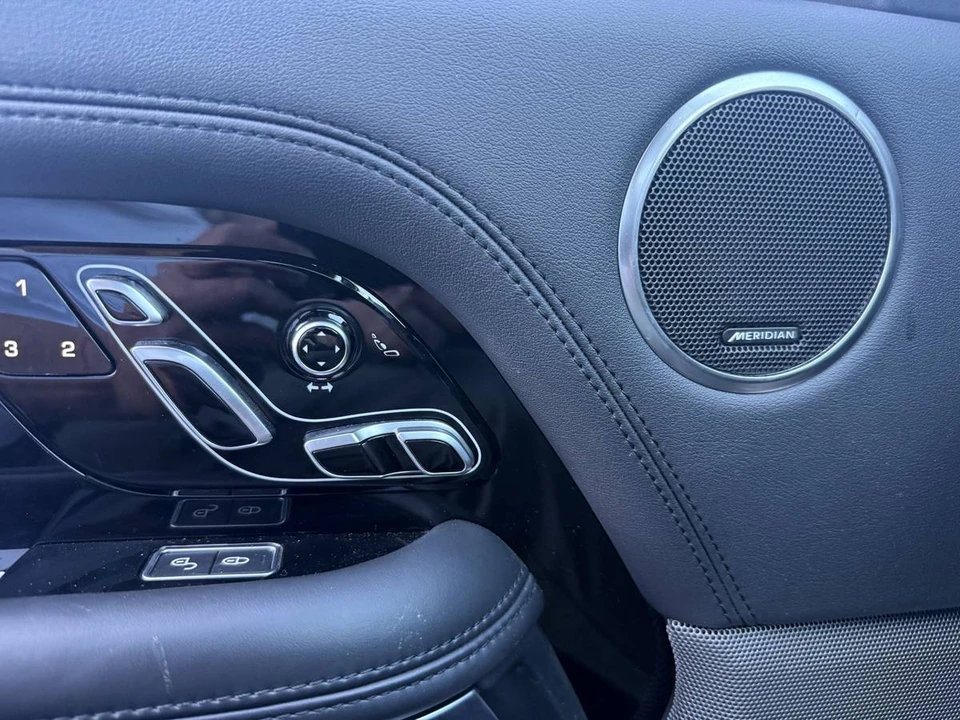 2018 Land Rover Range Rover L405 - Image 13 of 18