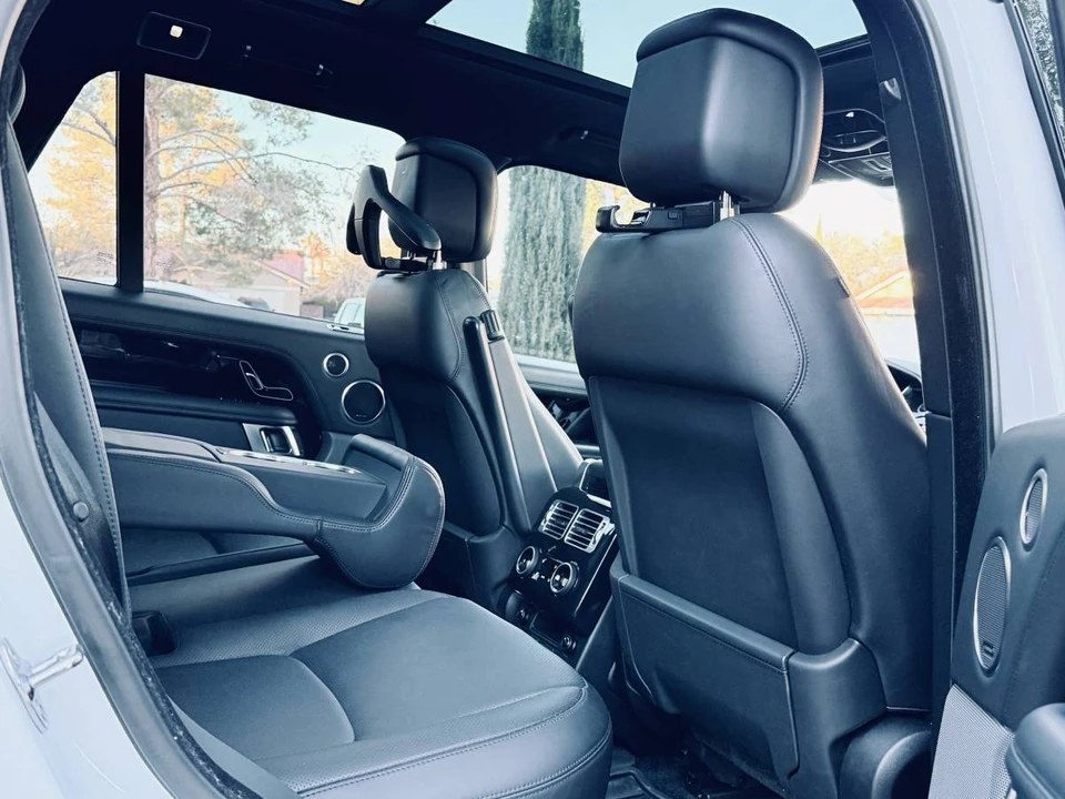 2019 Land Rover Range Rover L405 - Image 10 of 17