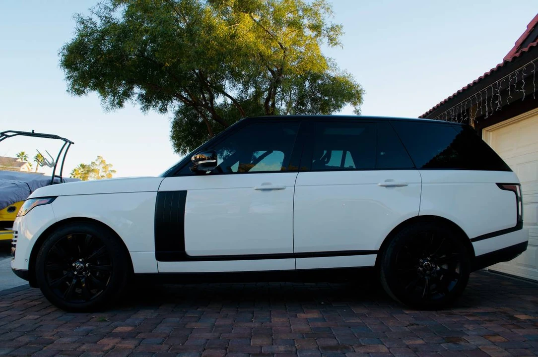 2019 Land Rover Range Rover L405 - Image 4 of 17