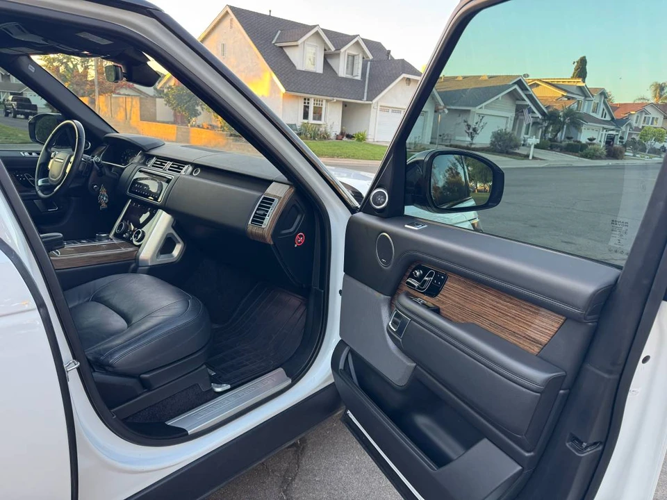 2019 Land Rover Range Rover L405 - Image 15 of 19