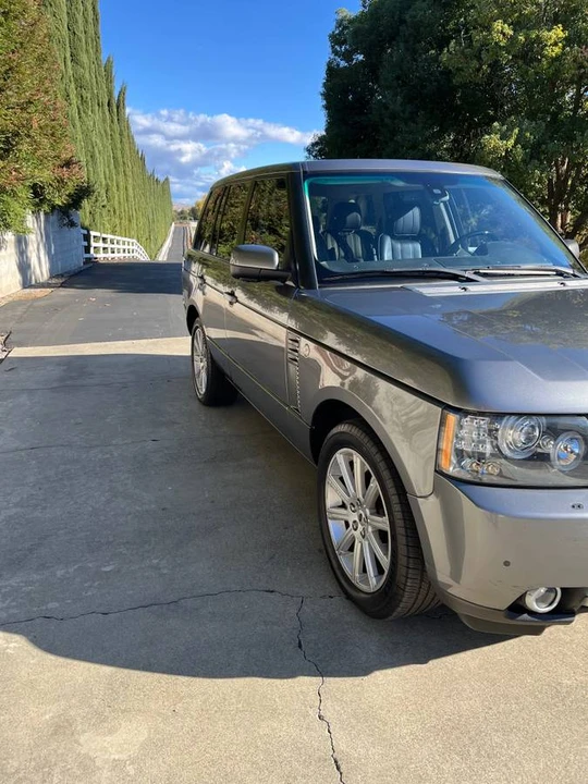 2011 Land Rover Range Rover L322 - Image 3 of 21