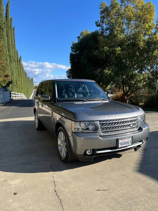 2011 Land Rover Range Rover L322 - Image 2 of 21