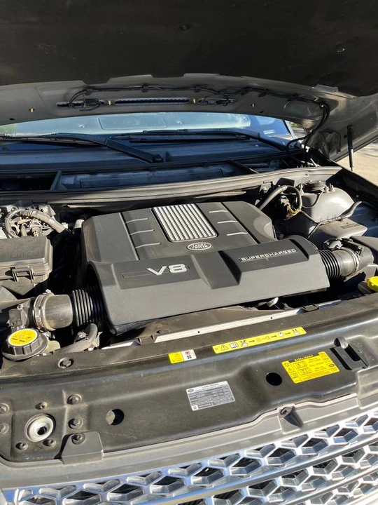 2011 Land Rover Range Rover L322 - Image 19 of 21