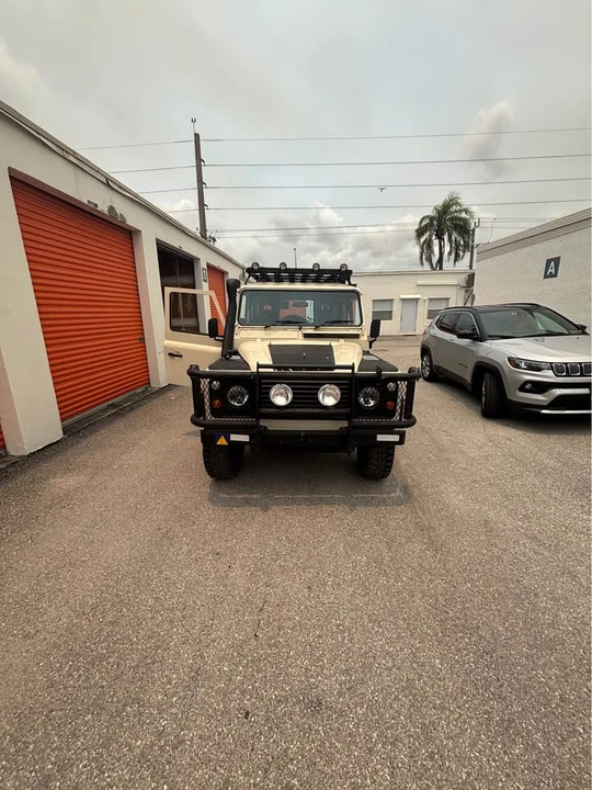 1991 Land Rover Defender - Image 2 of 9