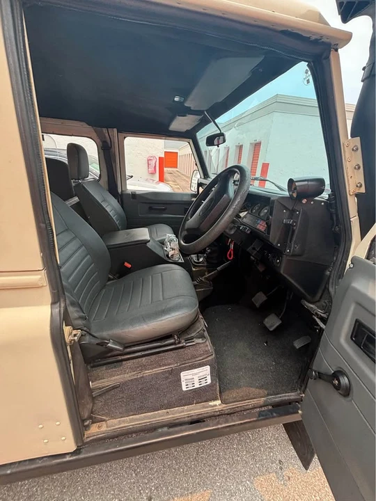 1991 Land Rover Defender - Image 6 of 9