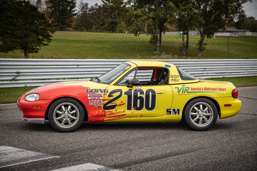 1999 Mazda NB MX-5 Miata - Image 6 of 31