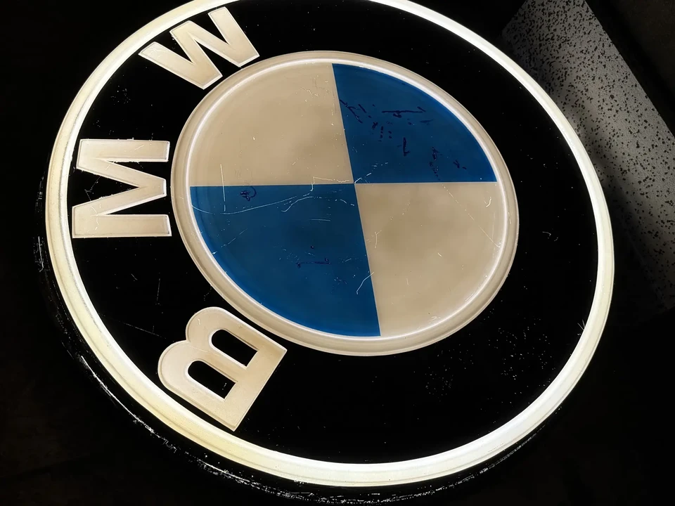 BMW - Image 14 of 15