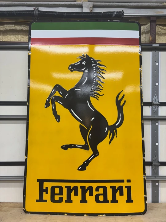 Ferrari - Image 2 of 10