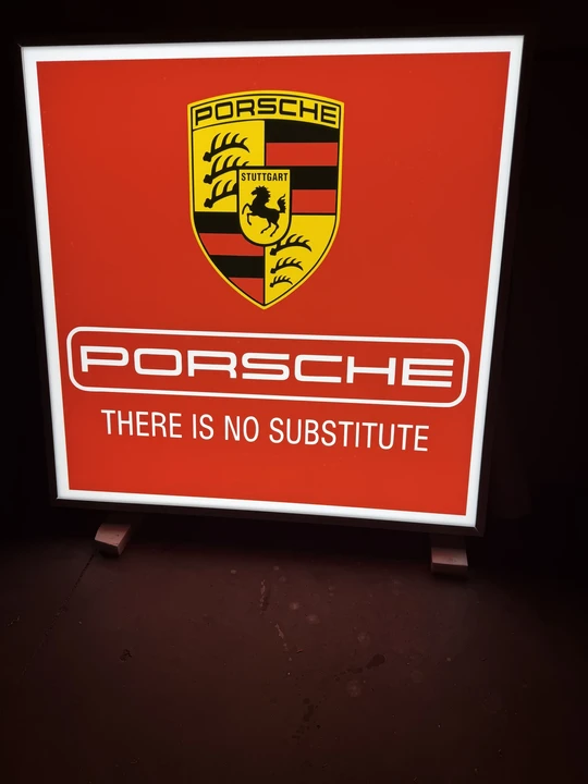 Porsche - Image 7 of 15