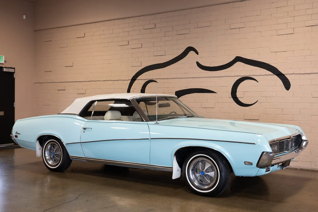 1969 Mercury Cougar 1st Gen - Image 11 of 31