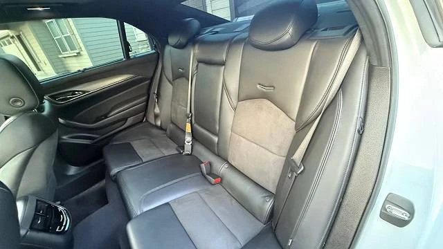 2017 Cadillac CTS-V 3rd Gen - Image 8 of 9