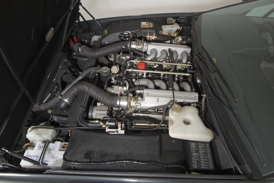 1990 Aston Martin Lagonda - Image 4 of 9
