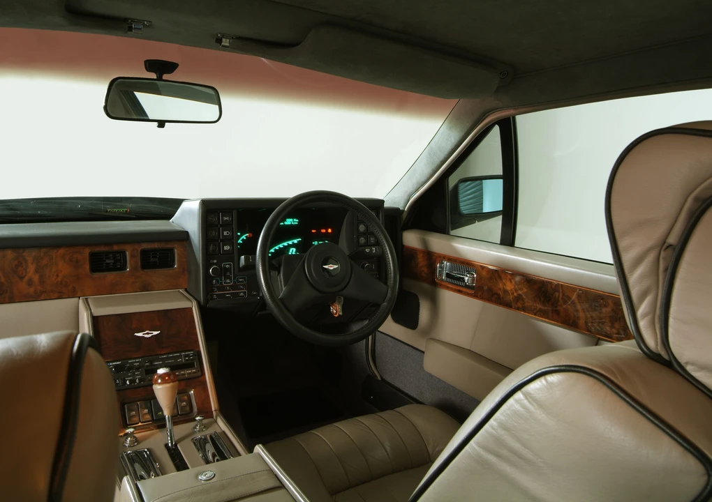 1990 Aston Martin Lagonda - Image 2 of 9
