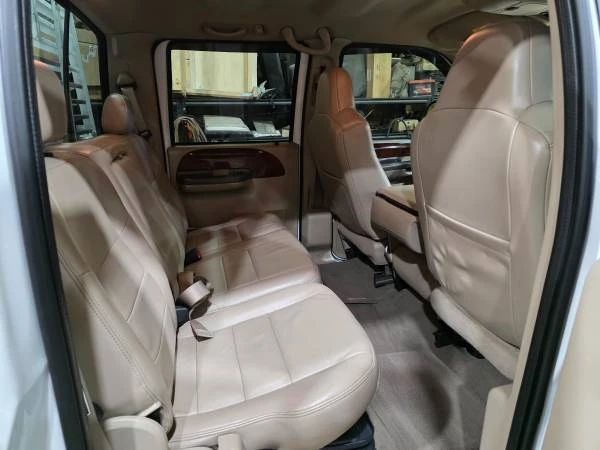 2004 Ford Super Duty 1st Gen - Image 11 of 21