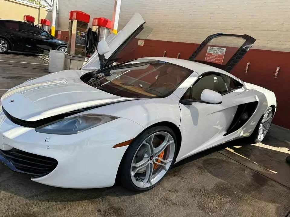 2012 McLaren McLaren Racing - Image 3 of 10