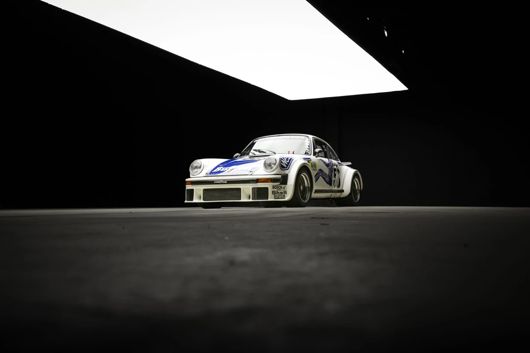 1976 Porsche 934 & 935 - Image 2 of 31