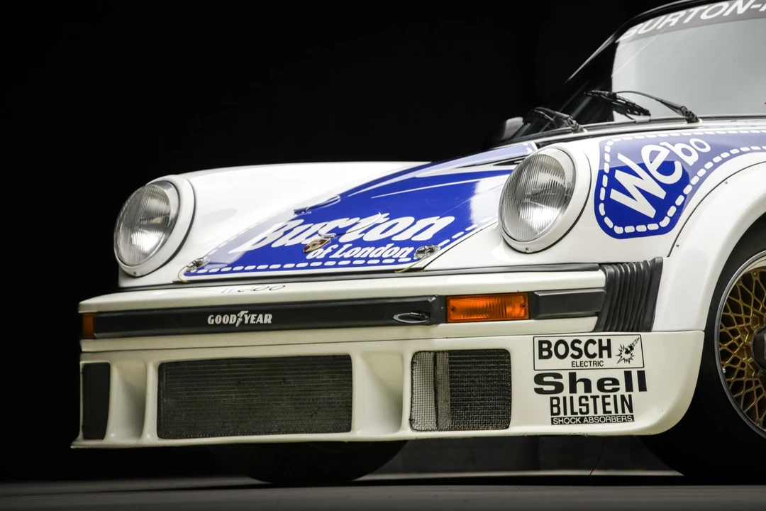 1976 Porsche 934 & 935 - Image 25 of 31