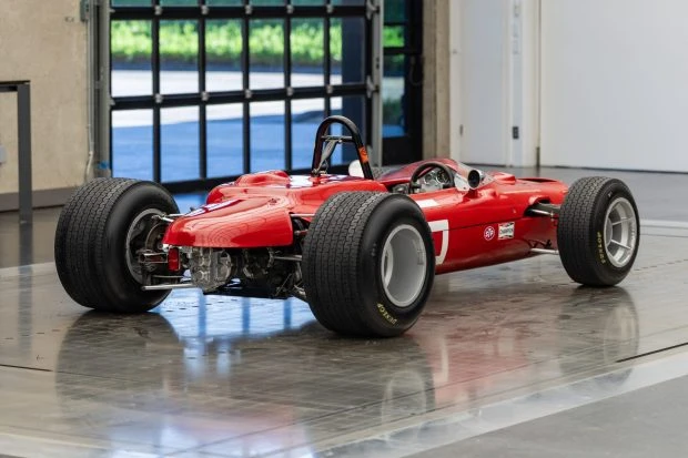Vehicle image 2 of 10