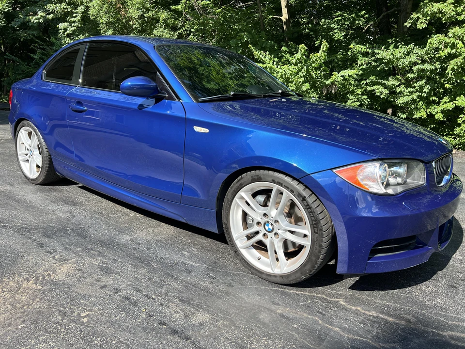 2009 BMW E82 135i & 135is - Image 2 of 5