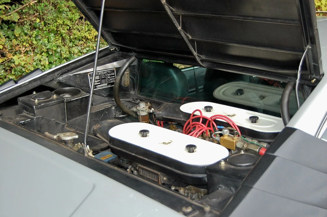 1973 Lamborghini Urraco P250 - Image 2 of 10