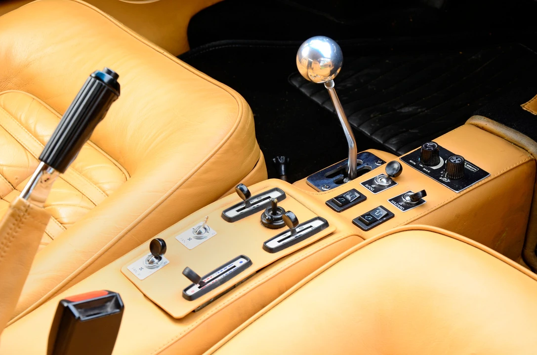 1982 Ferrari 512 BBi - Image 2 of 21