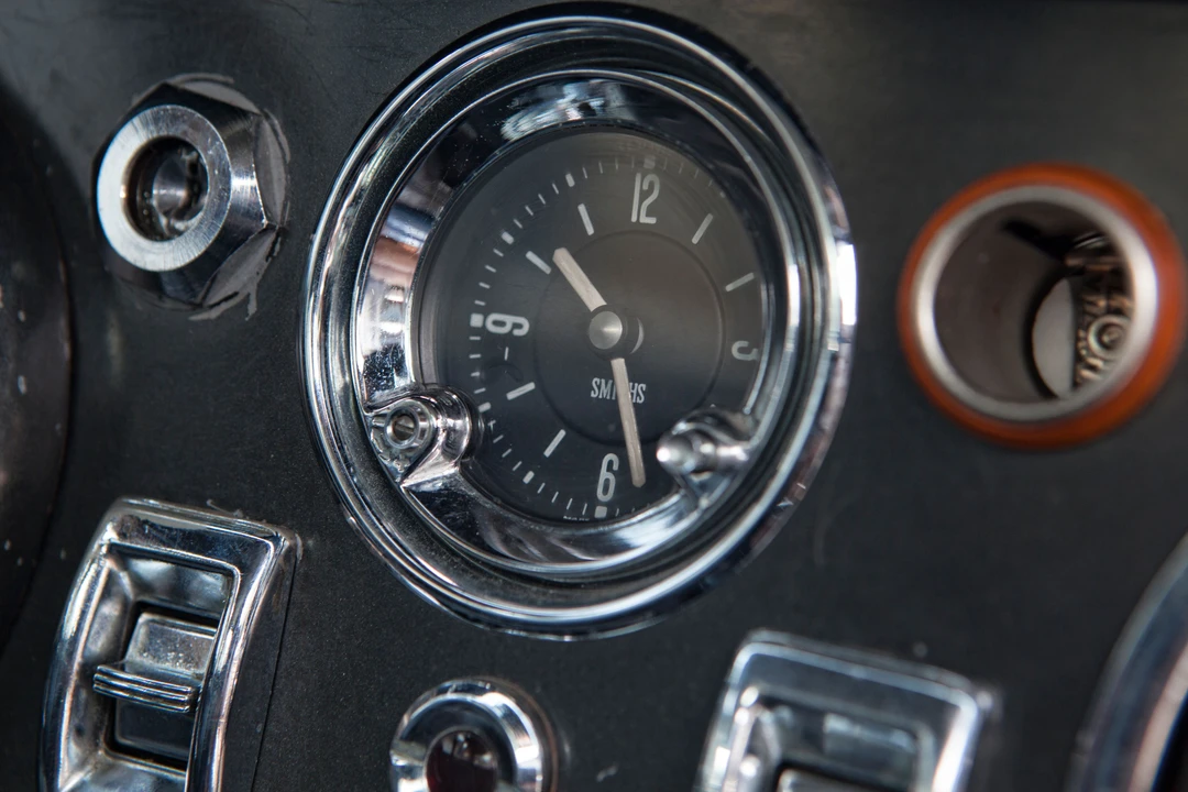 1966 Aston Martin DB6 Vantage - Image 19 of 25