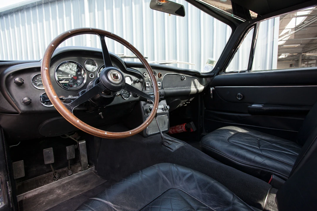 1966 Aston Martin DB6 Vantage - Image 16 of 25