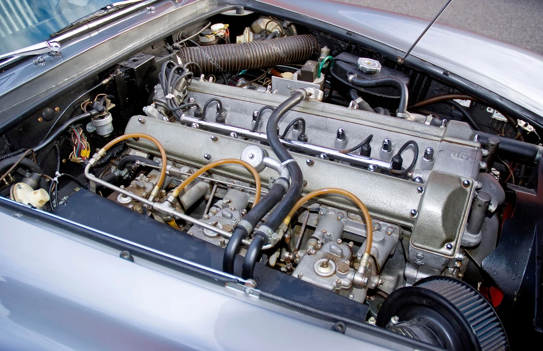 1969 Aston Martin DB6 Vantage - Image 2 of 14