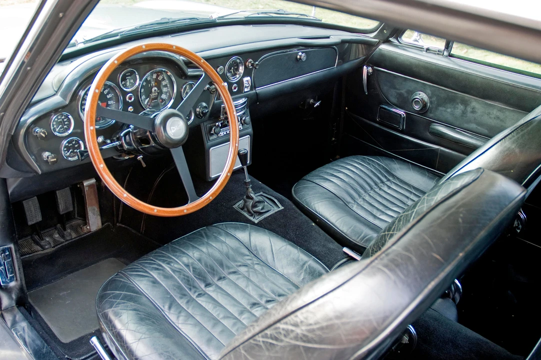 1969 Aston Martin DB6 Vantage - Image 3 of 14