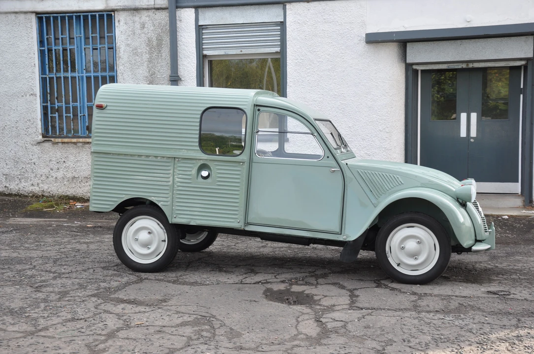 1956 Citroen 2CV - Image 7 of 11