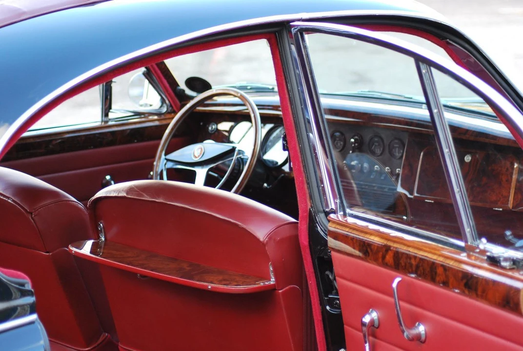 1961 Jaguar Mark II - Image 5 of 7