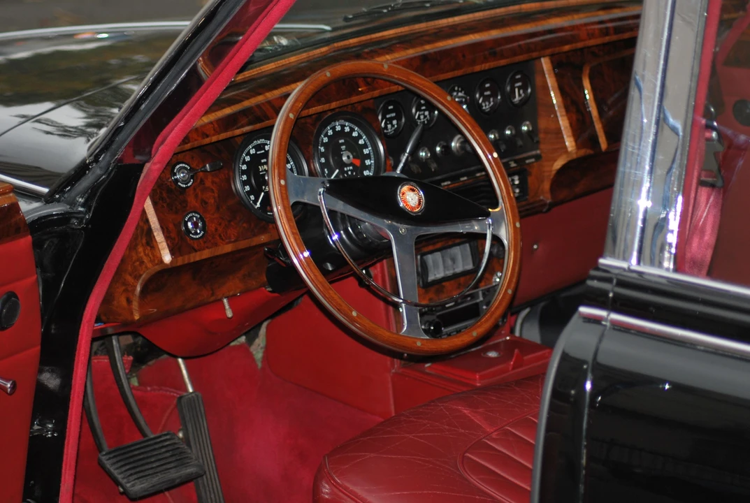 1961 Jaguar Mark II - Image 3 of 3